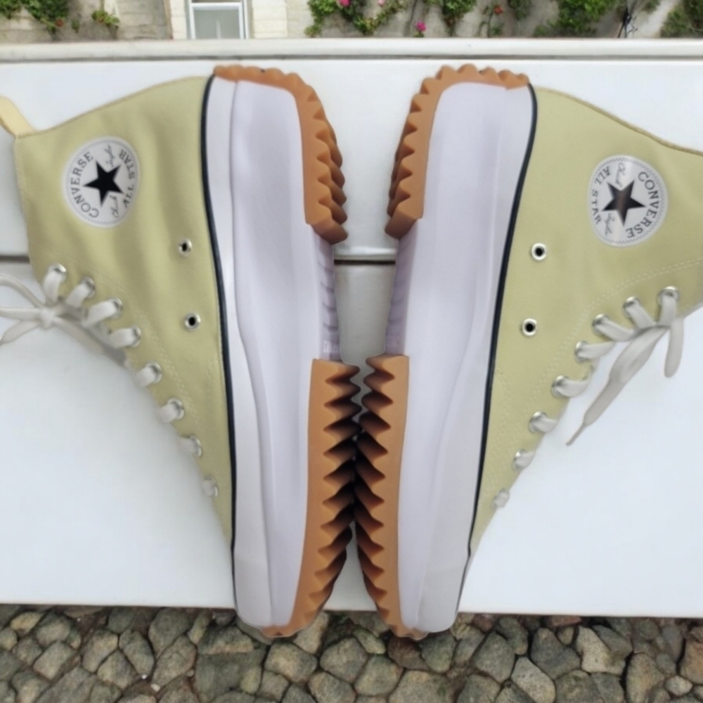 Converse Shoes tennis shoes  Run Star Unisex Men's 8 Women's 9.5. Worn once. - Picture 6 of 15